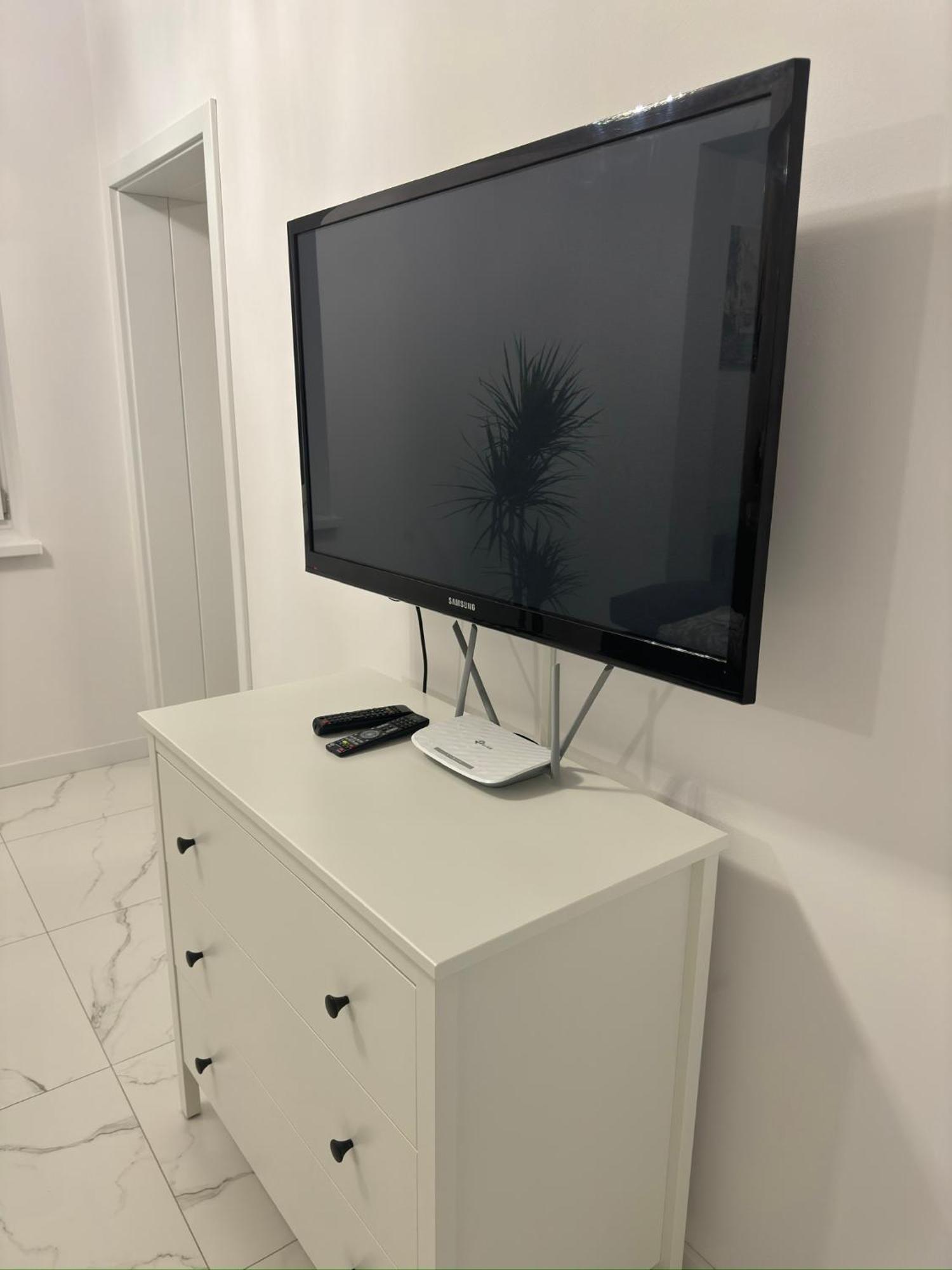 Grojec Apartment *