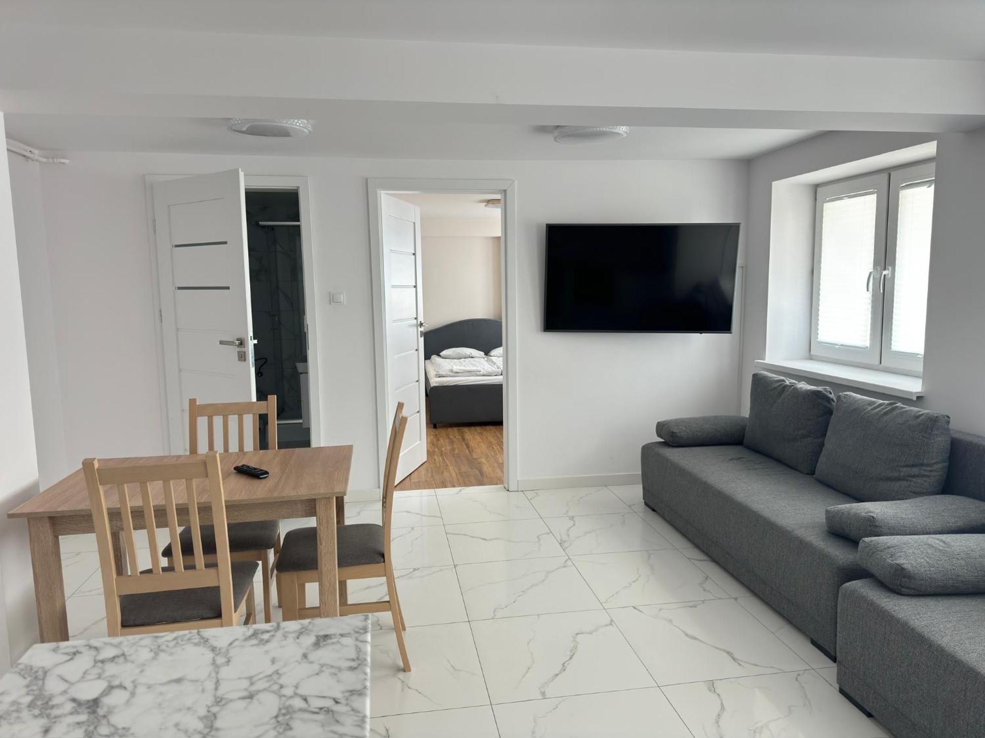 Grojec Apartment